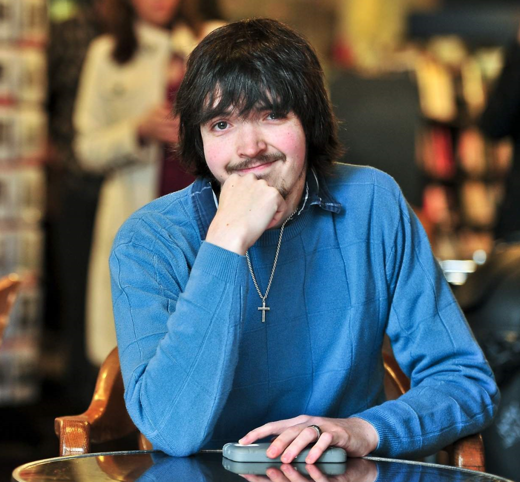 Author-picture-close